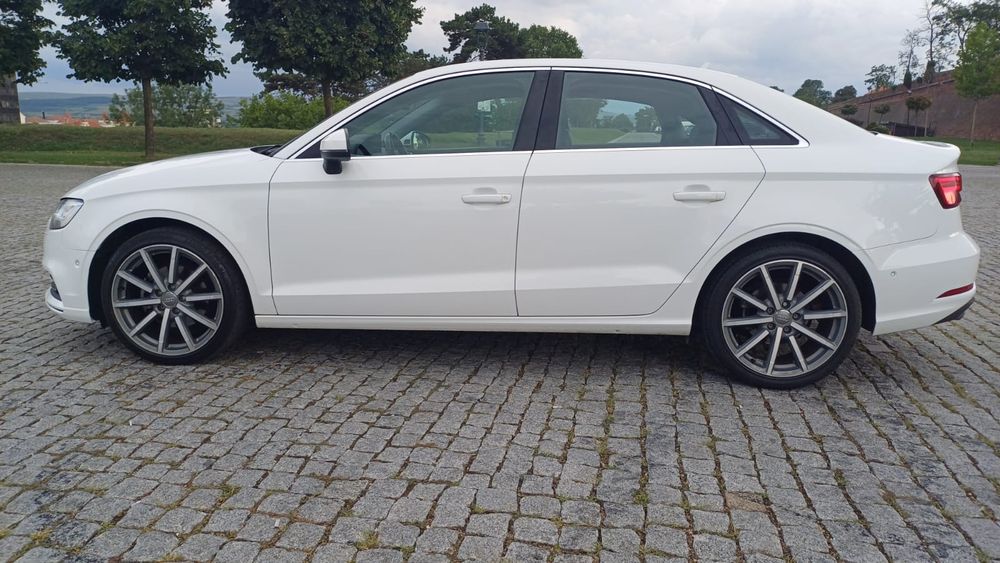 Audi A3 1,5Tfsi 150Cp Euro6 Virtual Cockpit Navi Cameră 68000km