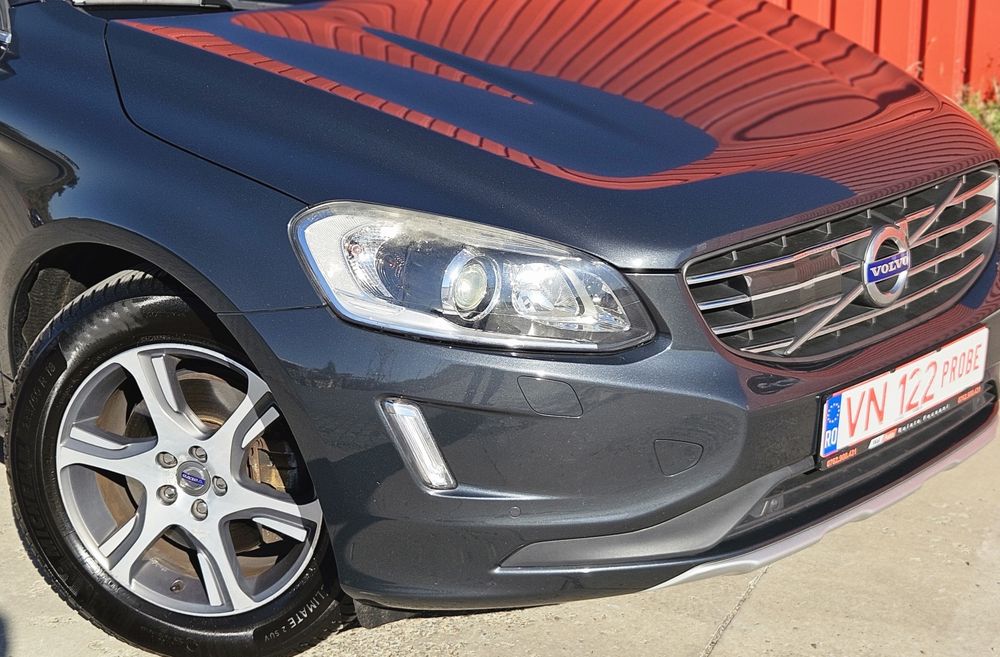 VOLVO XC60 2015 — imagine 3