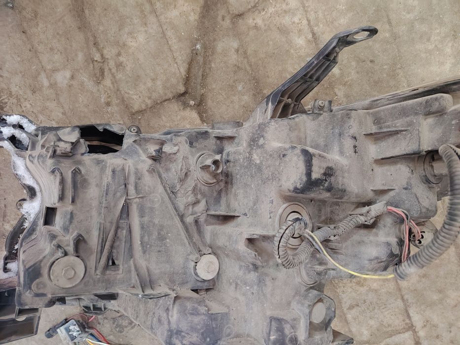 Фара Land Cruiser Prado 150