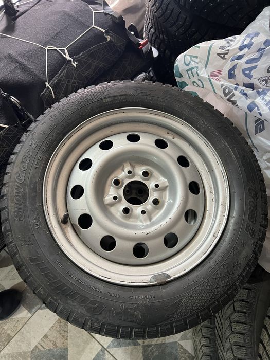 175/65R14 комплект шин шипованные
