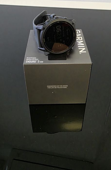 Garmin Enduro 3 / Гармин Ендуро 3