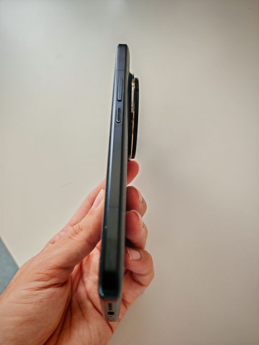 Xiaomi 14 Ultra 16/512GB Global – Пълен комплект, 90W зарядно, топ камера
