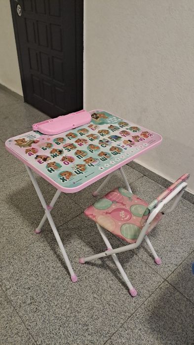 Продам детский стол