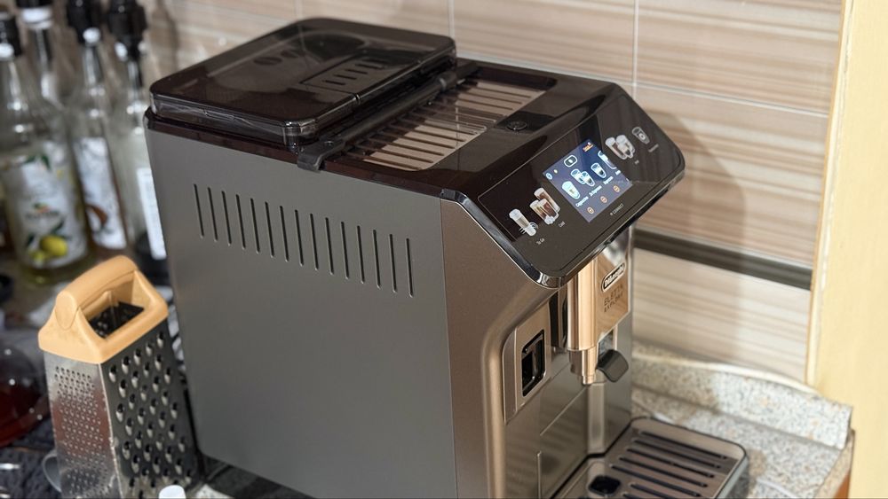 Кофемашина Delonghi