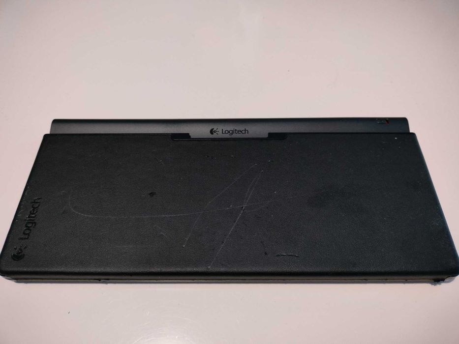 Logitech Tablet Keyboard For iPad, безжична