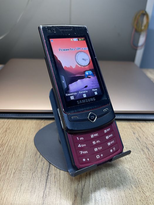 Кнопочный телефон Samsung S8300
