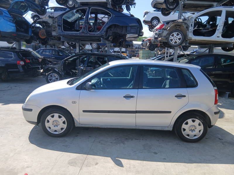 Volkswagen Polo (9N) [Fabr 2001-2008]