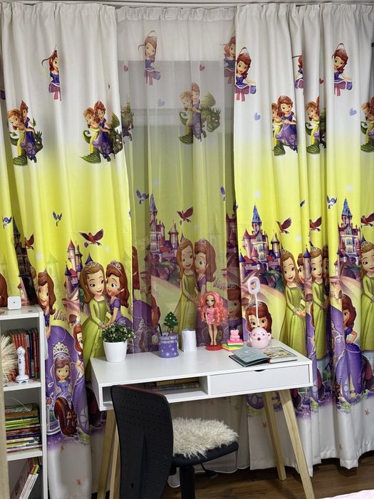 Perdea si draperii  fete