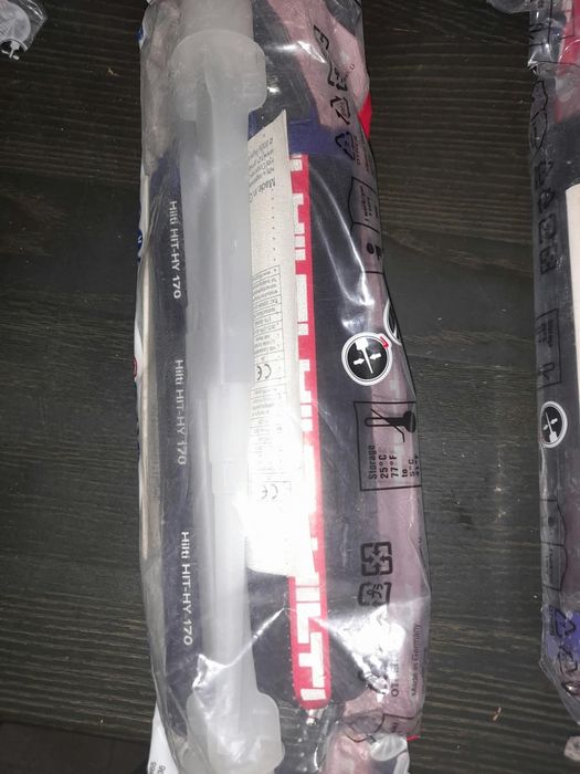 Vând ancoră chimică de la hilti