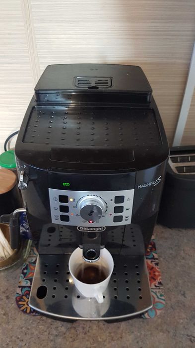 Espresor Deloghi Magnifica