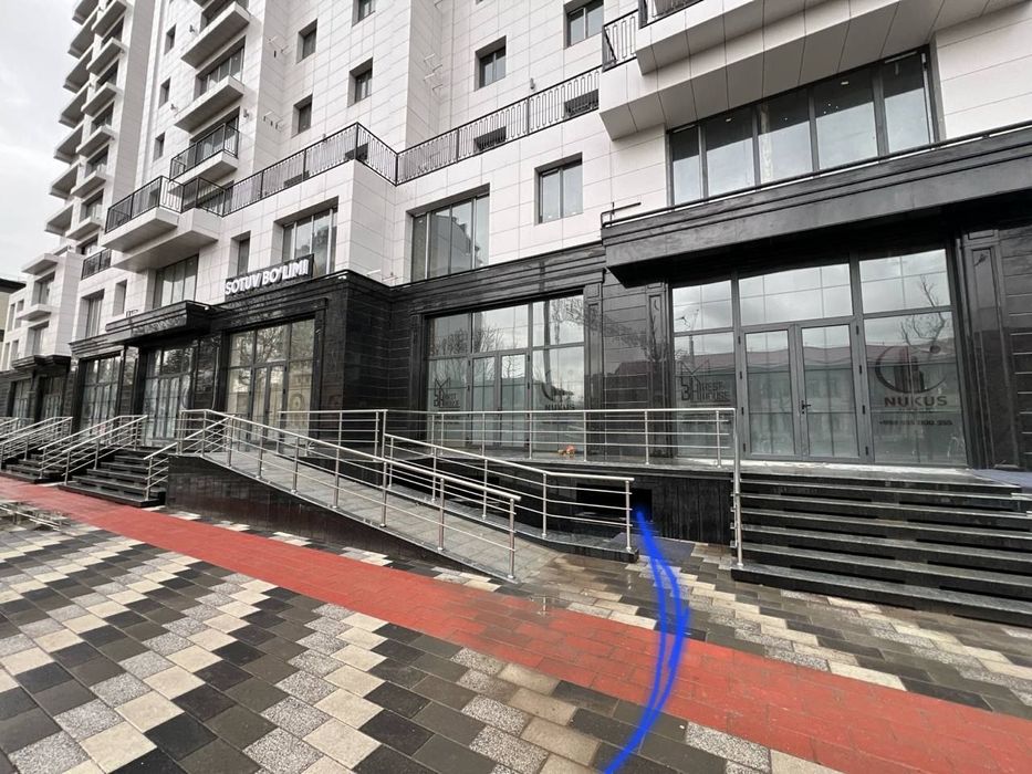 Продаётся нежилое помещение.  Можно  под аренду.