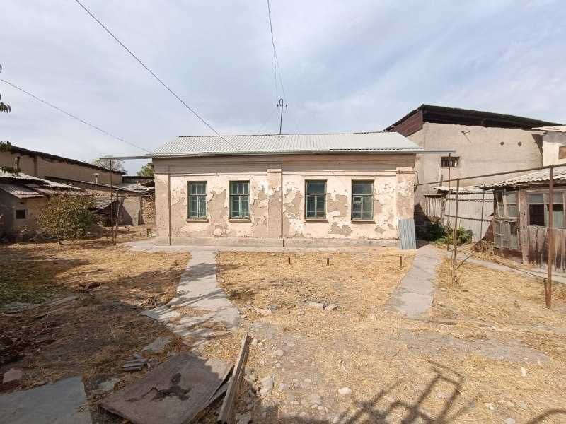 ул.Дангара Кафе Антига (Круг Аэропорт) Участок 5,17сот Дом 5ком 100м2