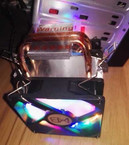 Тих двоен светещ вентилатор за процесор 90мм