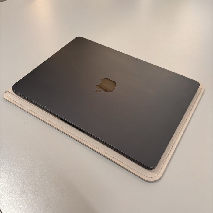 Macbook air m2 256gb