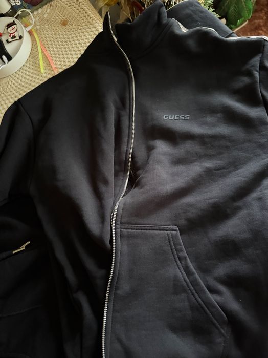 Дамски комплект Guess