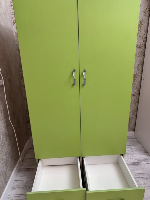 Продам детский шкаф