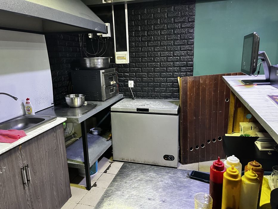 Донерка, лаваш, фасфудт сатылады