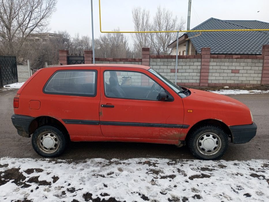 Продам гольф 3 1992 года