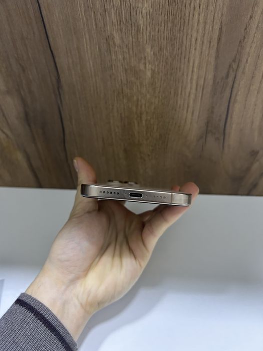 Iphone 16 PRO MAX 256 гб