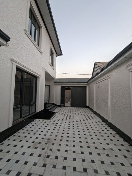 Продаеться новый дом 6 комнатный  кумарык