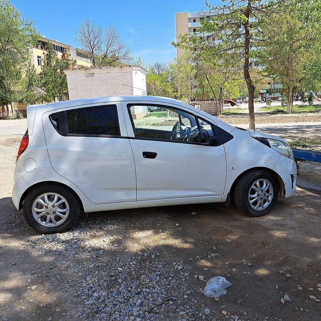 Спарк 2013 вариантга: 5 100 у.е. - Chevrolet Навои на Olx