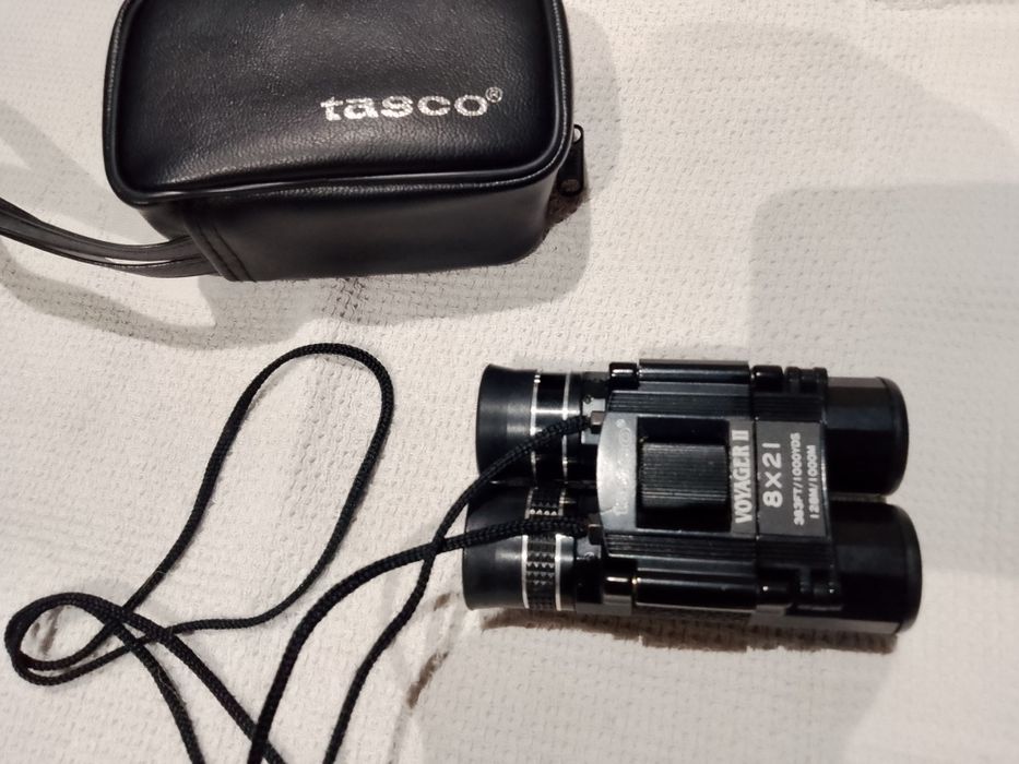 tasko бинокъл малък и компактен