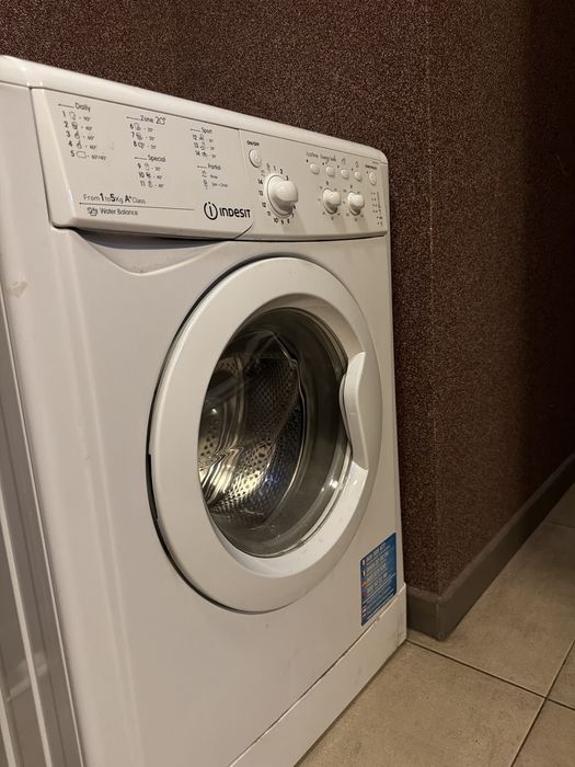 Пералня,  (5кг) Indesit модел IWSC 51051 CECO EU.M