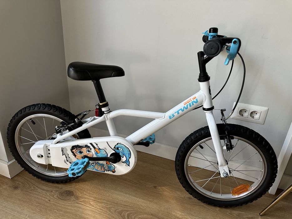 Bicicleta pentru copii 4-7 ani