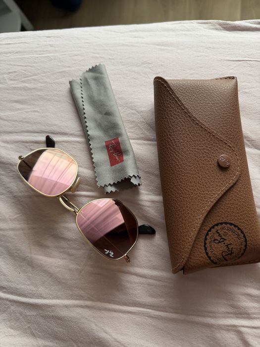 Нови Очила RAY-BAN с розов оттенък