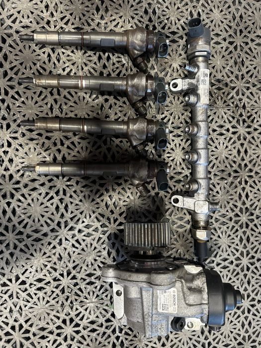 Kit injectie Vw Crafter 2.0 tdi 0445110647 / 03L130277Q / 0445010533