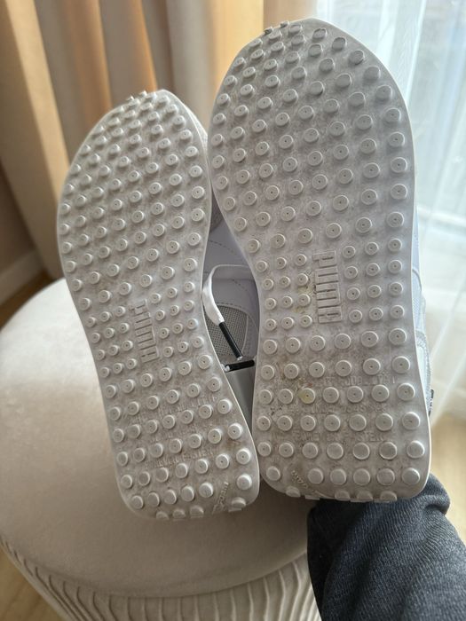 Бели маратонки Puma