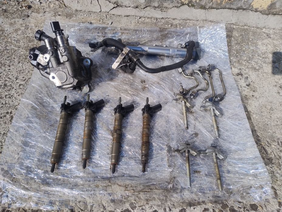 Дюзи БМВ 177кс. 2.0д N47/ комплект горивна система BMW 2.0d