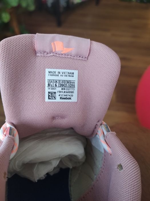 Adidași  Reebok i