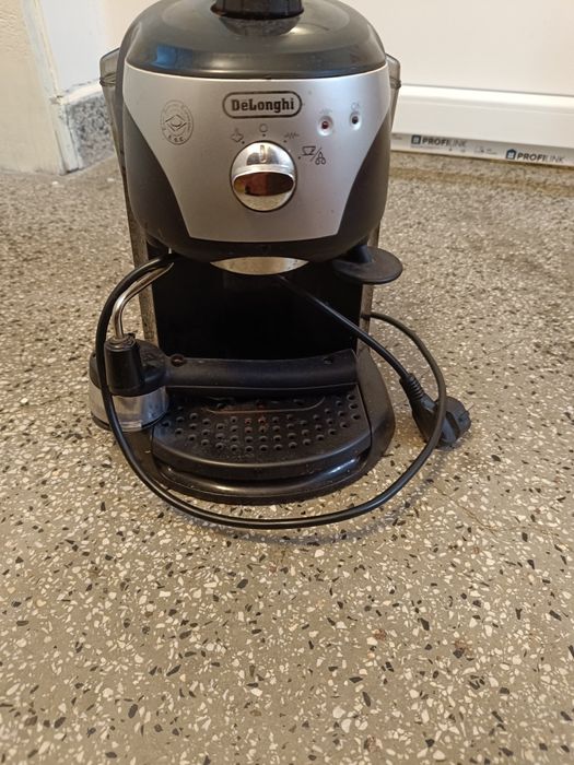 Кафемашина Делонги