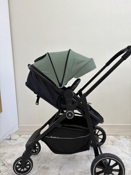 Коляска почти новая Rant Azure 2 в 1