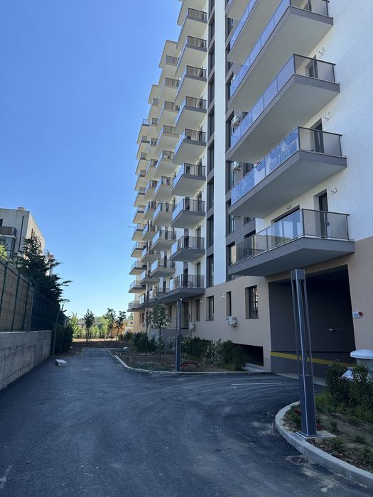 Apartament 2 camere, nemobilat si neutilat, in zona metrou N Teclu