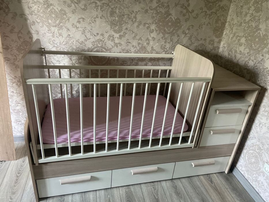 Манежка с маятником