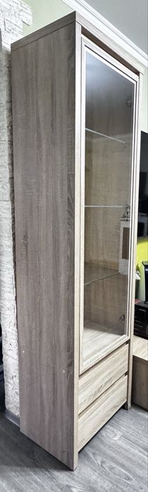 Шкаф витрина напольный