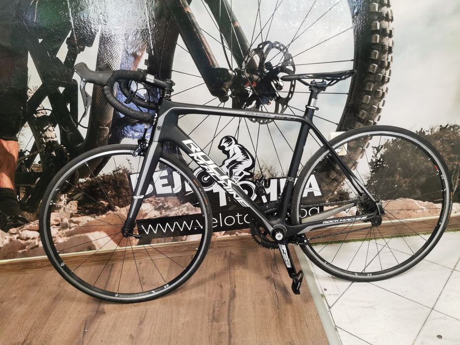 Шосеен Rock Machine ultegra Di2