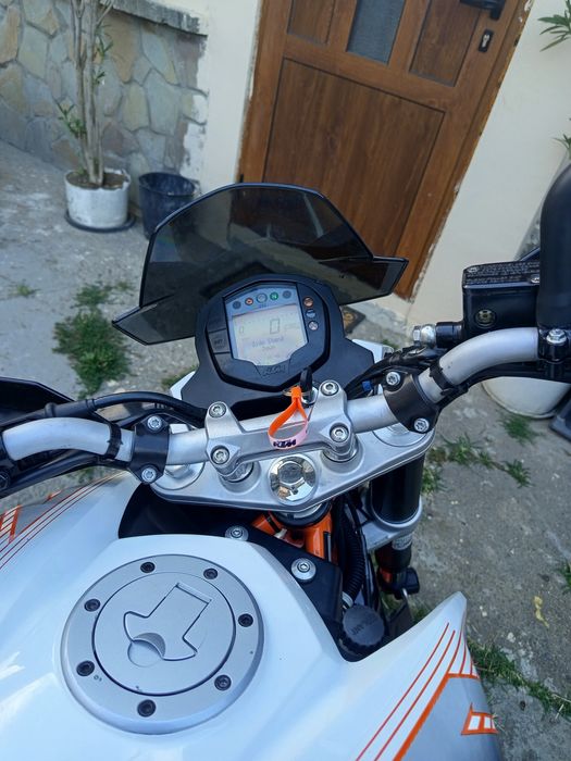 Подавам KTM DUKE