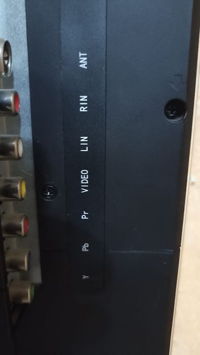 Продам телевизор SUPRA FULL HD. LED.