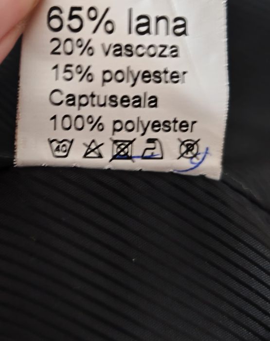 Costum negru nuntă