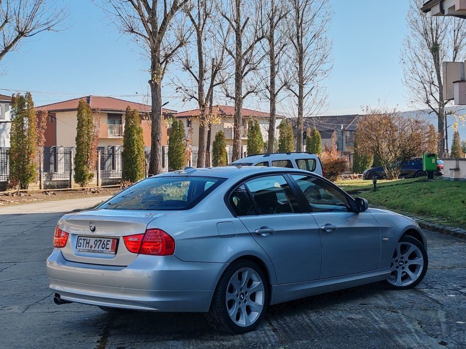 BMW E90 facelift 320d 163cp manual