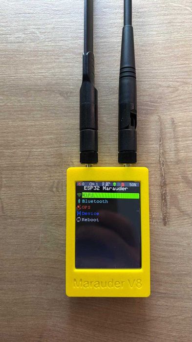 Device Hacking Pentesting ESP32-C5 WiFi Marauder V8 cu Ecran Tactil 2.8" – Dual Band Wi-Fi 2.4 GHz / 5 GHz, Bluetooth, GPS