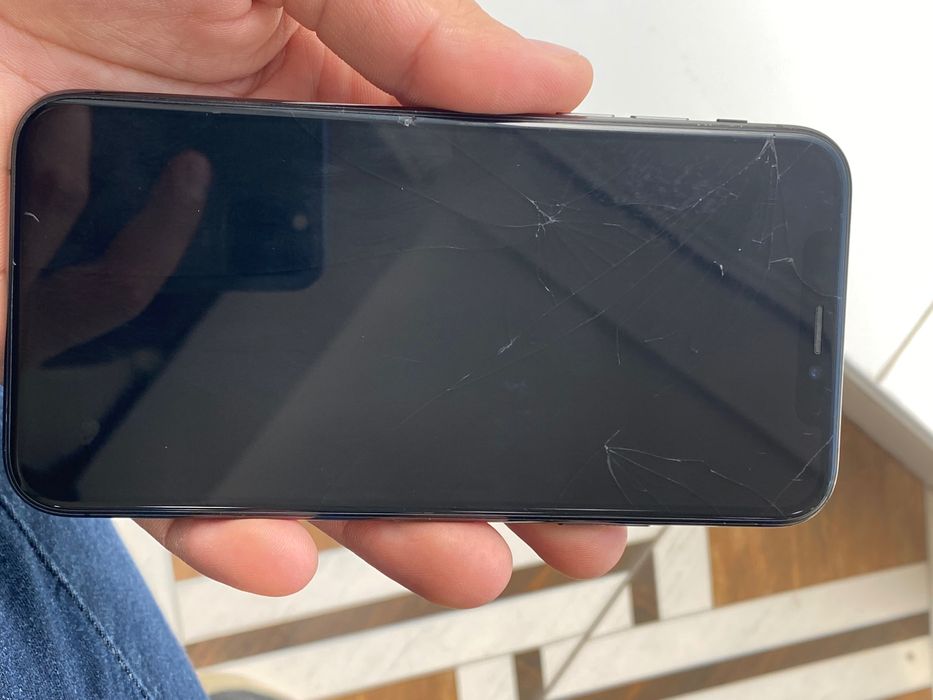 Iphone. xs 64gb срочно