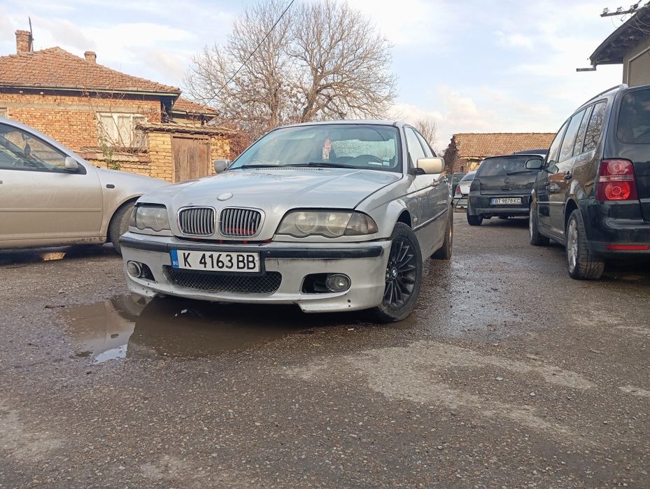 Продавам BMW E46 320D 136 На части