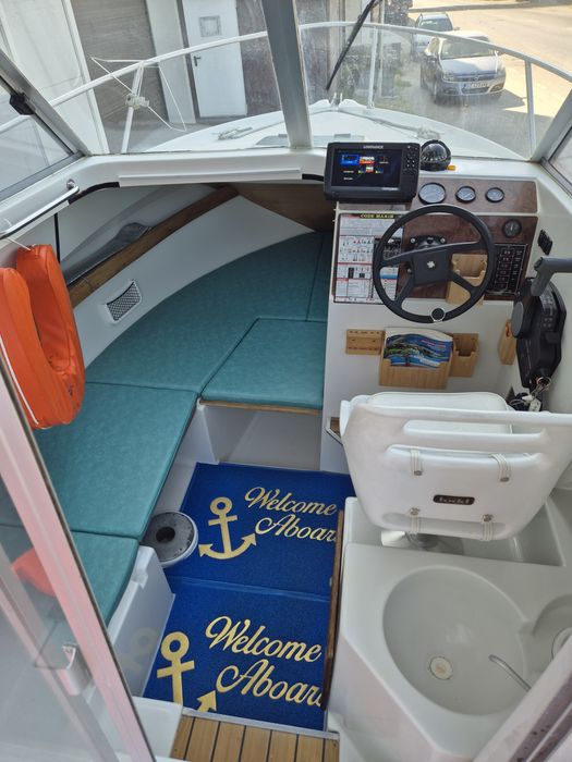 Vând barca Merry Fisher 610