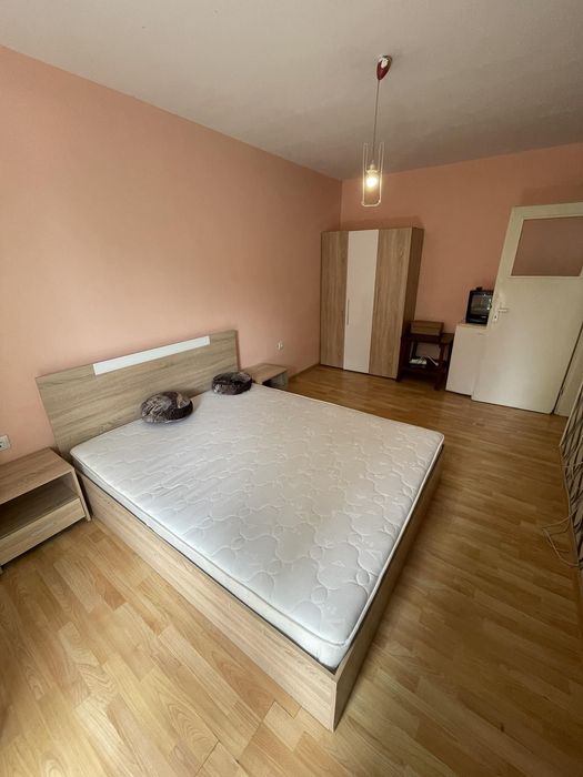 Дава се под наем Двустаен апартамент в Бургас, Славейков - 60 кв.м за 306 € - Снимка #4