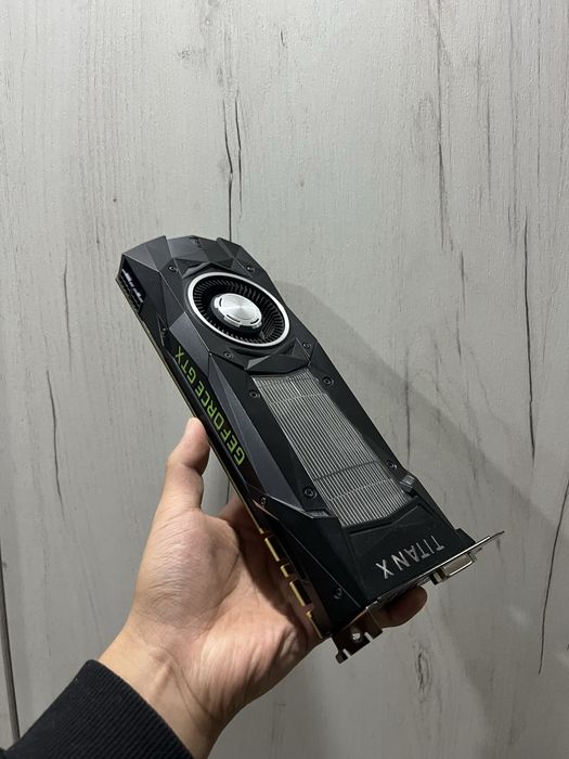 Titan x (pascal) 12гб