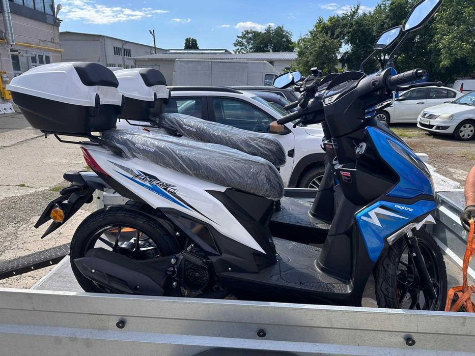 Inchiriere Scuter DAYTONA 110CC // BIKE RENT Daytona 110CC // Glovo, Wolt, Bolt Food